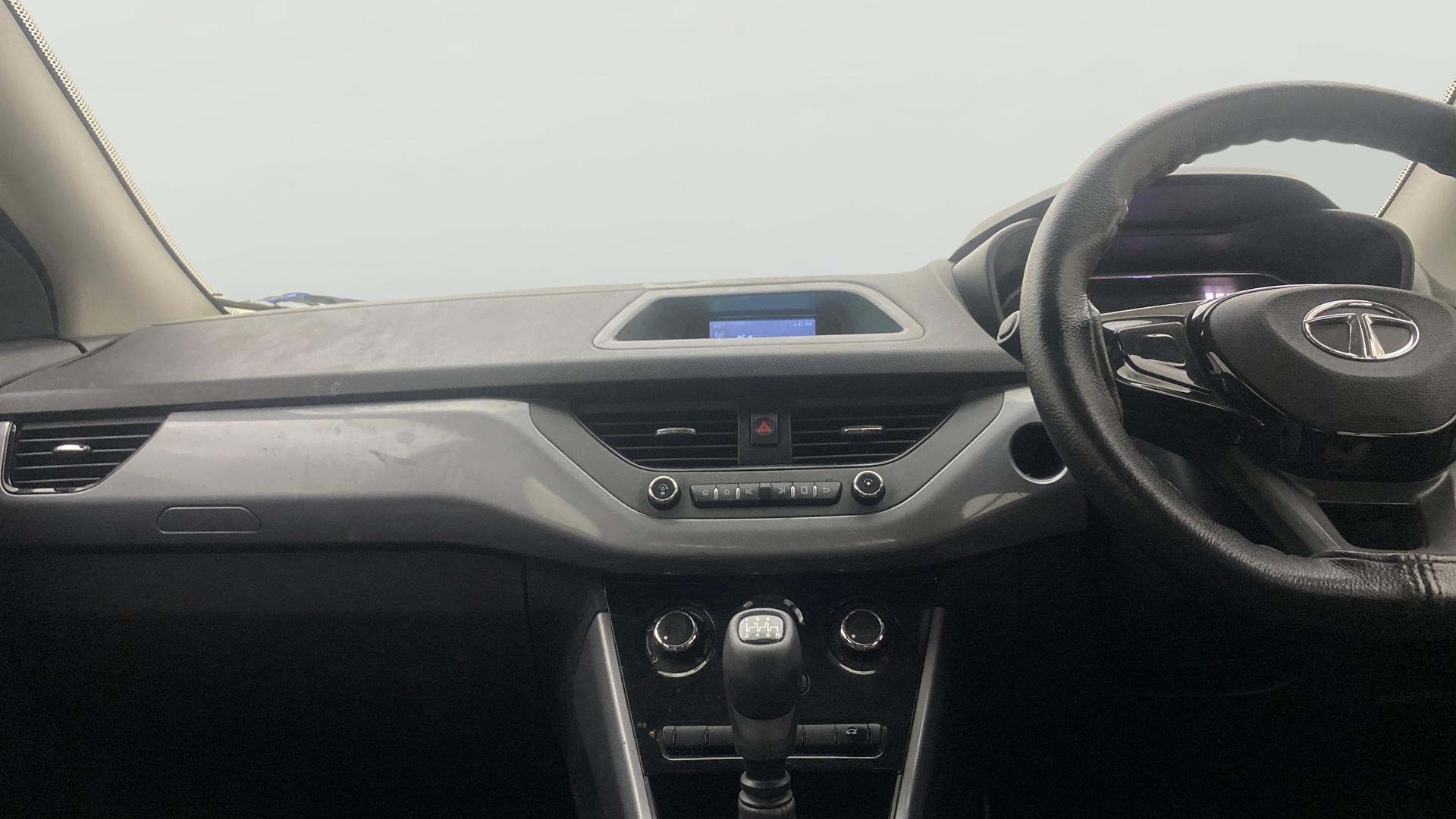 View 2020 Tata Nexon Revotron XM Image 17 Used 2020 Tata Nexon Revotron XM Image 17