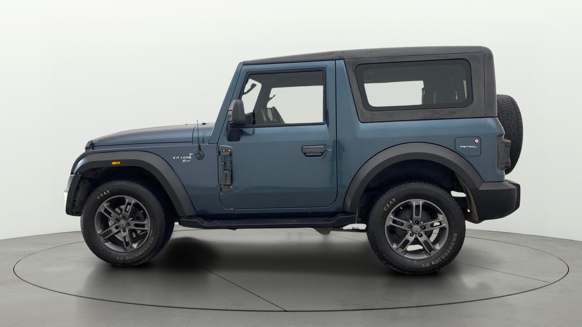 View 2023 Mahindra Thar AX Standard Manual Soft Top 6 Seater Image 6 Used 2023 Mahindra Thar AX Standard Manual Soft Top 6 Seater Image 6