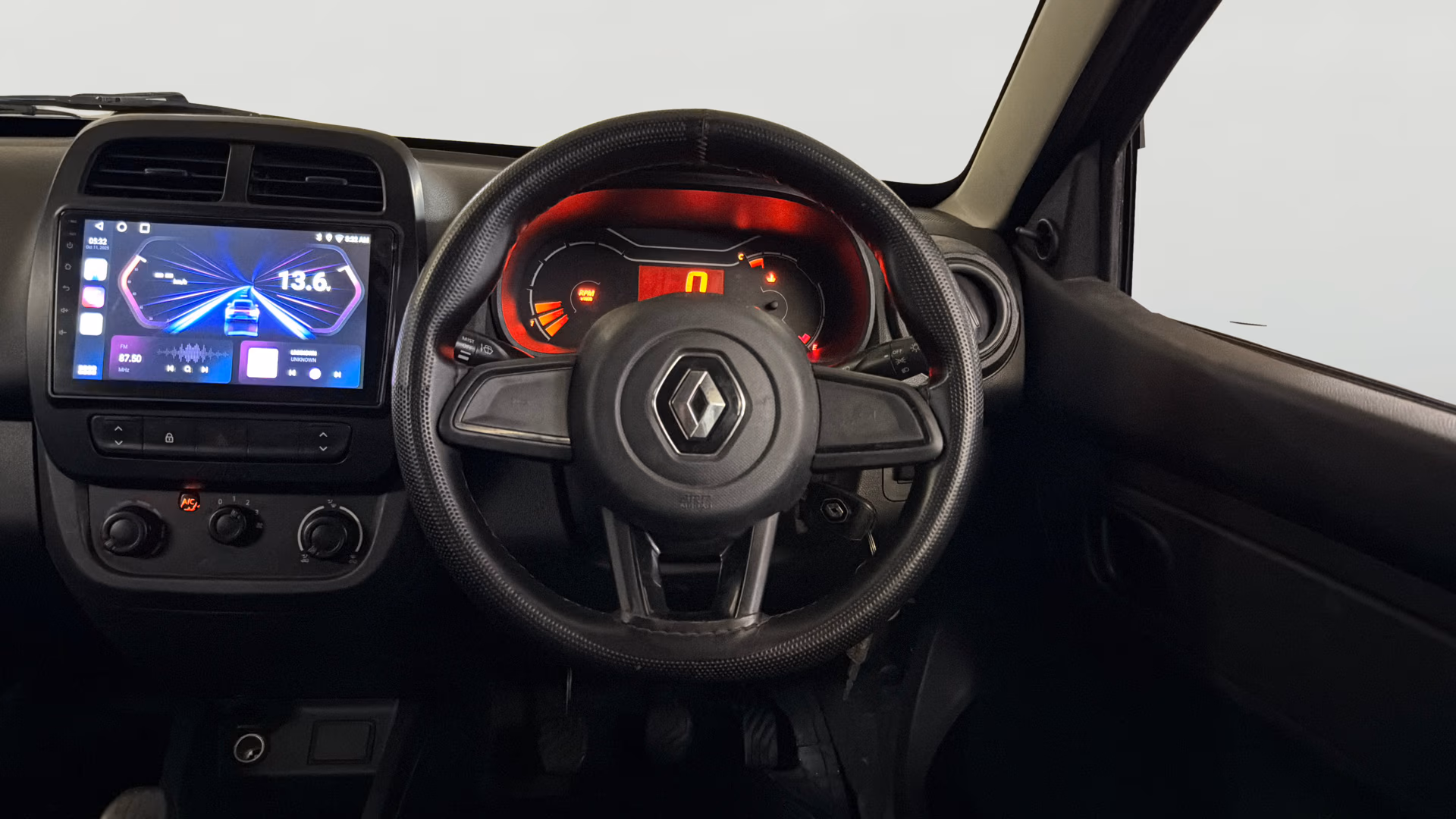 View 2021 Renault Kwid RXL Image 20 Used 2021 Renault Kwid RXL Image 20