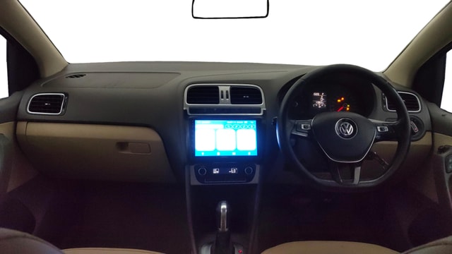 View Volkswagen Vento Image 15 Used Volkswagen Vento Image 15
