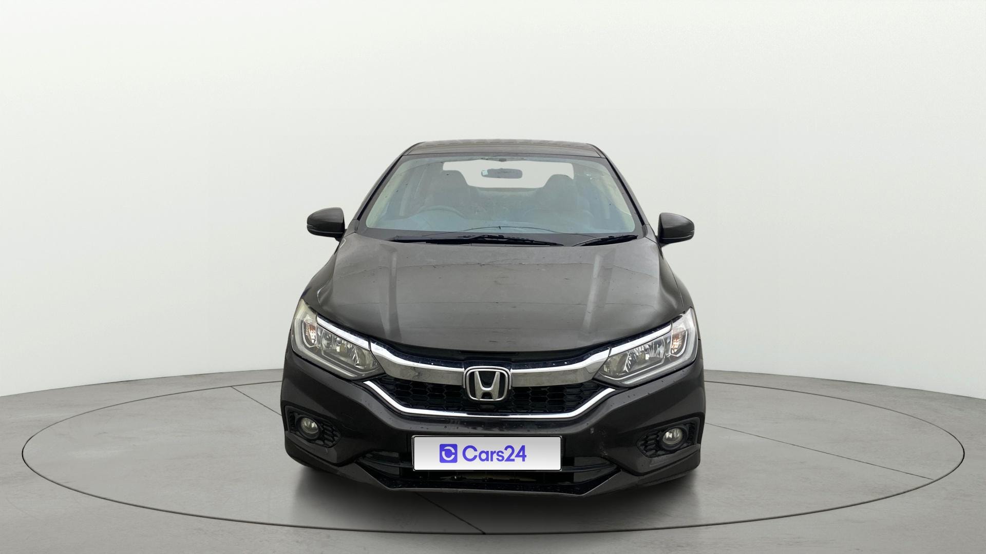 View 2017 Honda City ZX MT Diesel Anniversary Edition Image 1 Used 2017 Honda City ZX MT Diesel Anniversary Edition Image 1