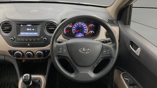View Hyundai Grand i10 Image 20 Used Hyundai Grand i10 Image 20