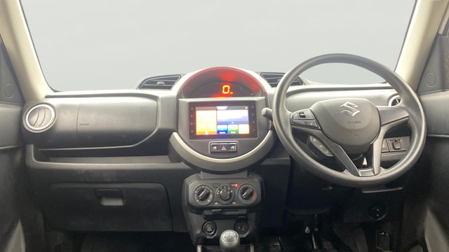 View Maruti Suzuki 1000 Image 17 Used Maruti Suzuki 1000 Image 17