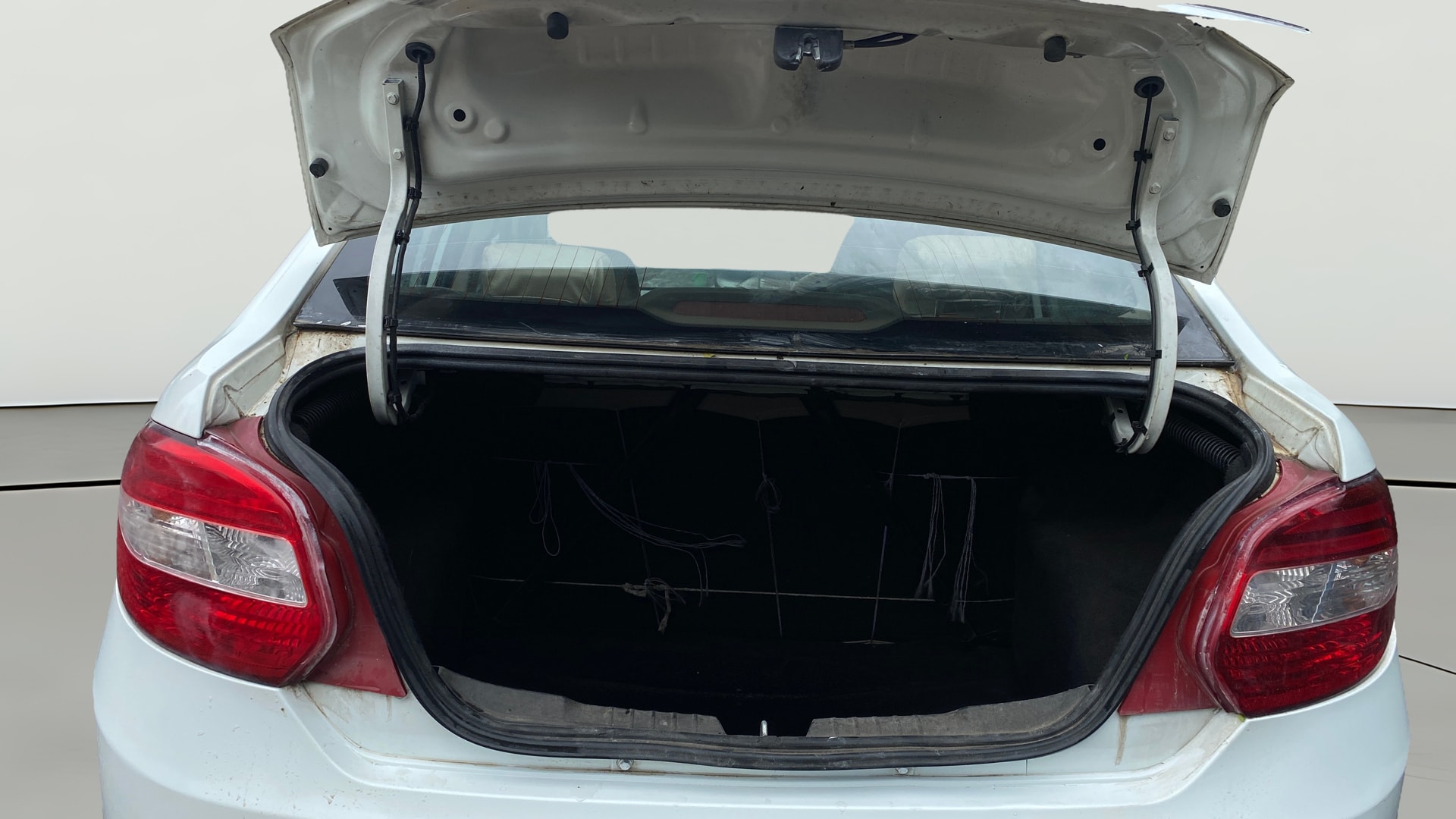 View 2015 Tata Zest XT Petrol Image 36 Used 2015 Tata Zest XT Petrol Image 36