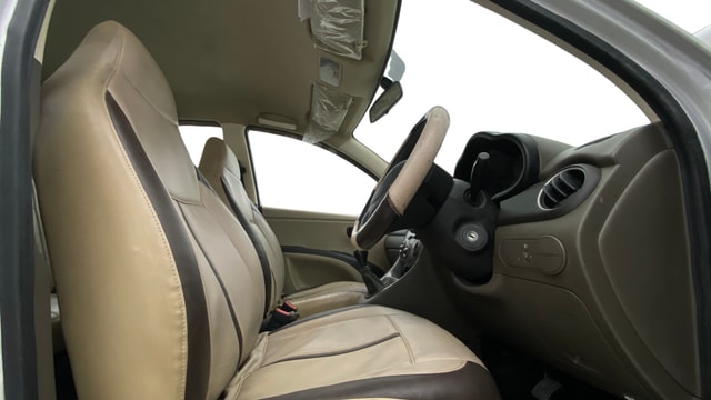 View Hyundai i10 Image 25 Used Hyundai i10 Image 25