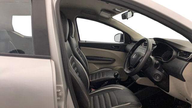 View Renault Triber Image 18 Used Renault Triber Image 18
