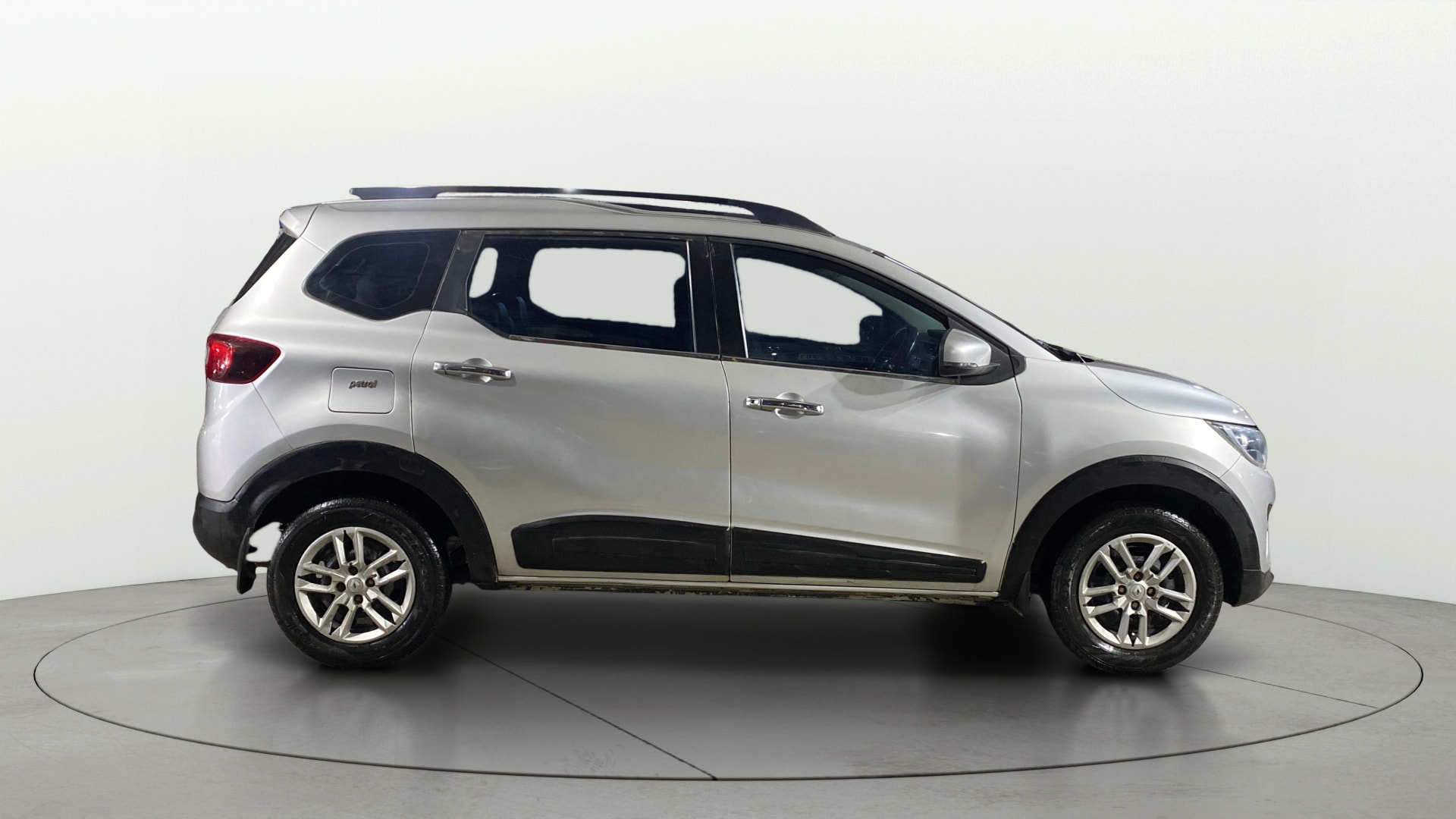 Used 2021 Renault Triber Used 2021 Renault Triber