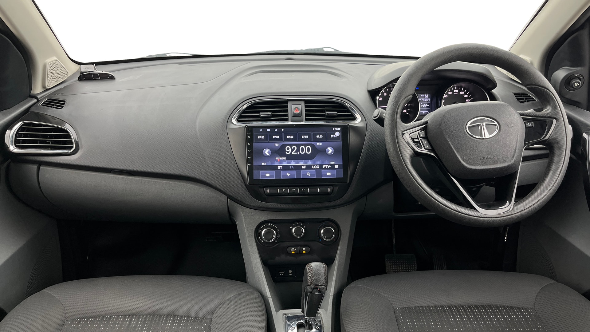View 2019 Tata Tigor XE Diesel Image 15 Used 2019 Tata Tigor XE Diesel Image 15