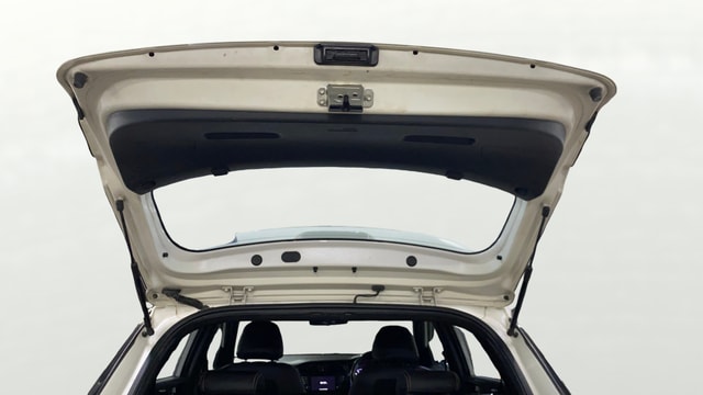View Hyundai i20 Active Image 17 Used Hyundai i20 Active Image 17