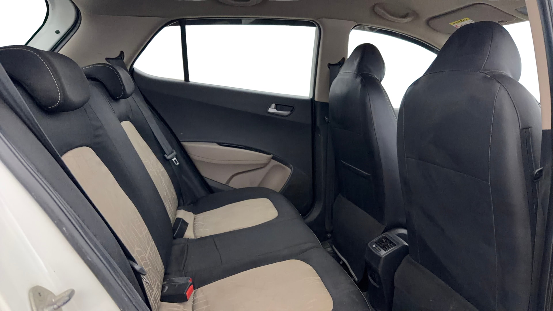 View 2014 Hyundai Grand i10 1.2 Asta Petrol Image 29 Used 2014 Hyundai Grand i10 1.2 Asta Petrol Image 29