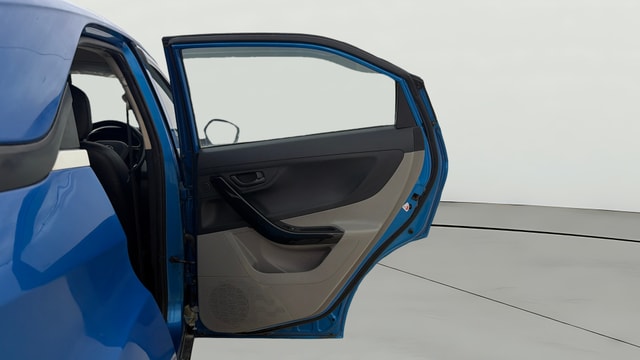 View Tata Nexon Image 7 Used Tata Nexon Image 7