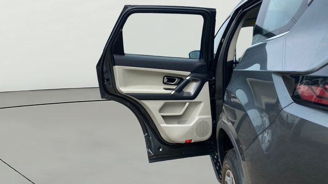 View Tata Safari Image 24 Used Tata Safari Image 24