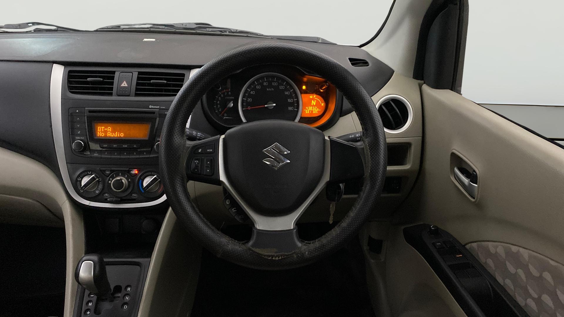 View 2017 Maruti Suzuki 1000 Base Variant Image 20 Used 2017 Maruti Suzuki 1000 Base Variant Image 20