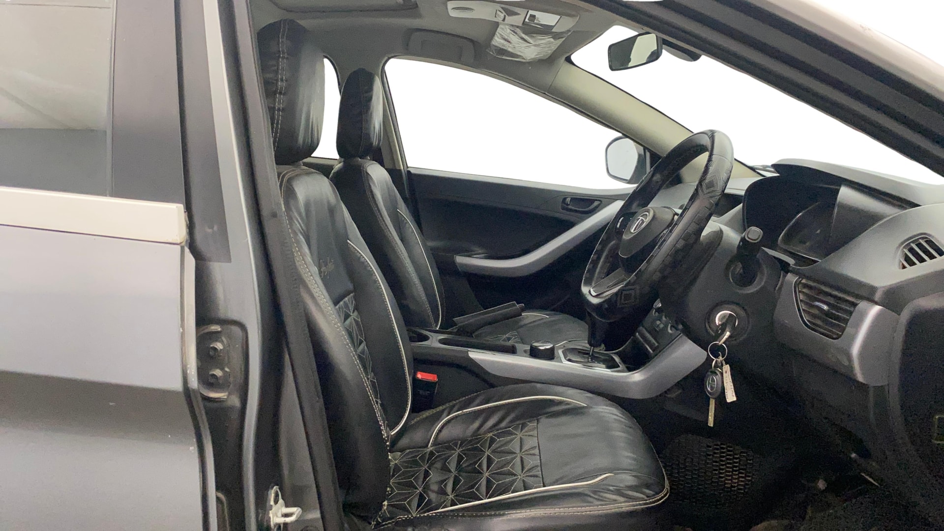 View 2021 Tata Nexon Revotron XE Image 26 Used 2021 Tata Nexon Revotron XE Image 26