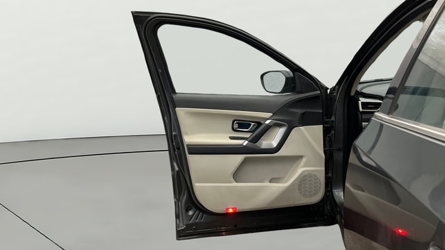 View Tata Safari Image 39 Used Tata Safari Image 39