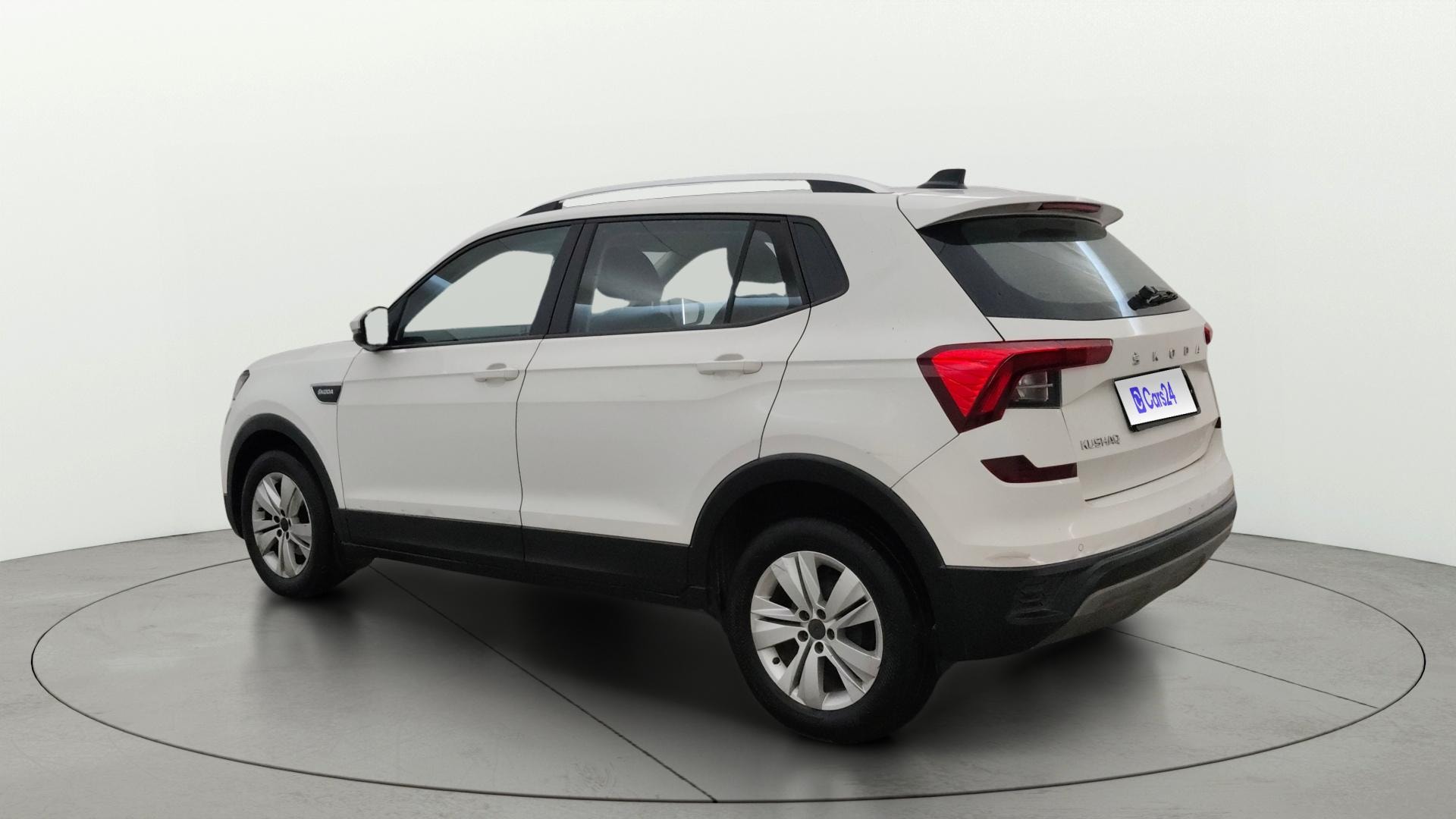 View 2022 Skoda Kushaq Ambition 1.0 TSI AT Image 2 Used 2022 Skoda Kushaq Ambition 1.0 TSI AT Image 2