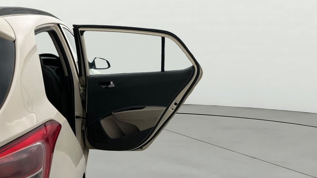 View Hyundai Grand i10 Image 7 Used Hyundai Grand i10 Image 7