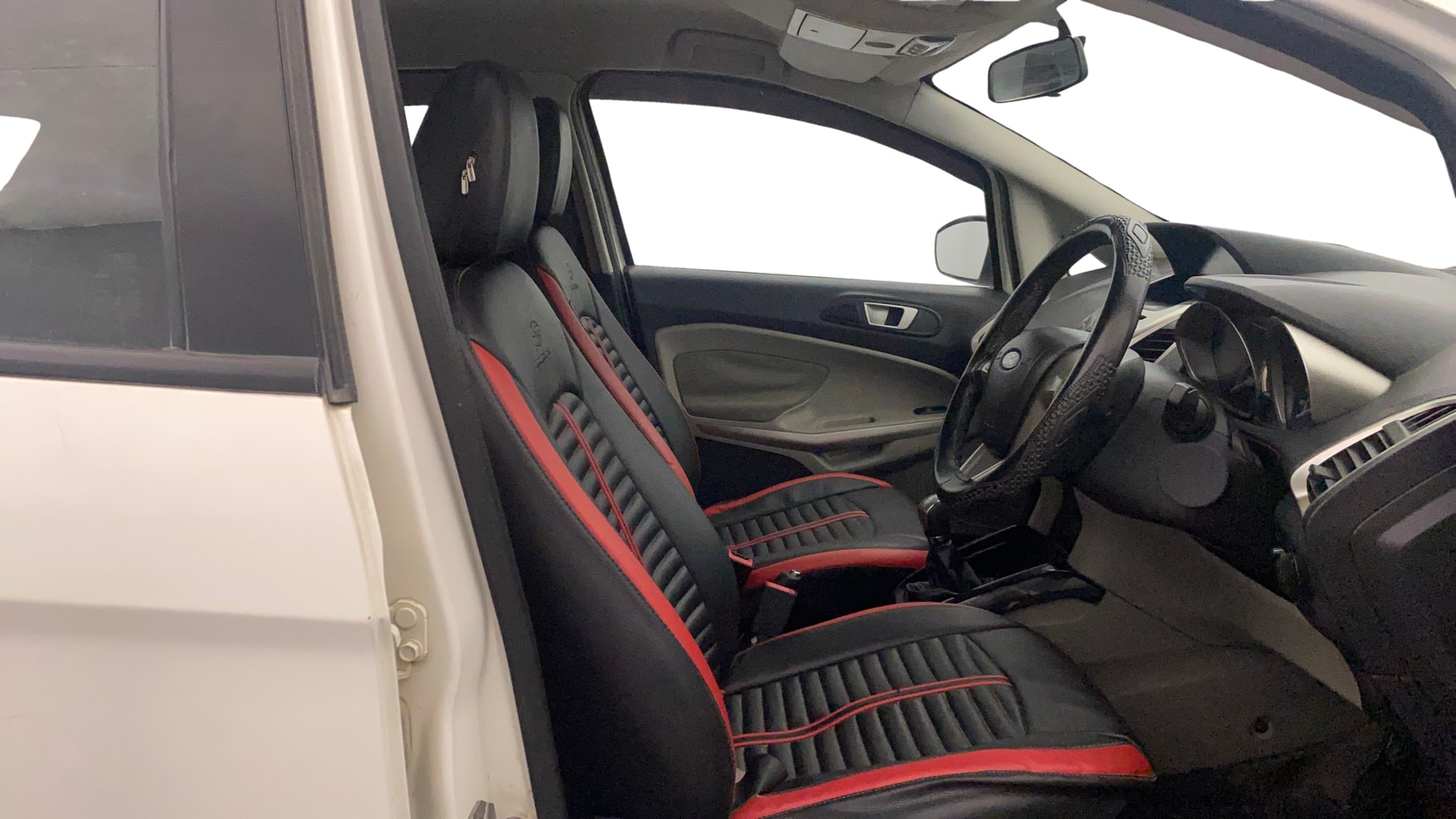 View 2017 Ford EcoSport 1.5 TDCi Diesel Ambiente BS IV Image 26 Used 2017 Ford EcoSport 1.5 TDCi Diesel Ambiente BS IV Image 26