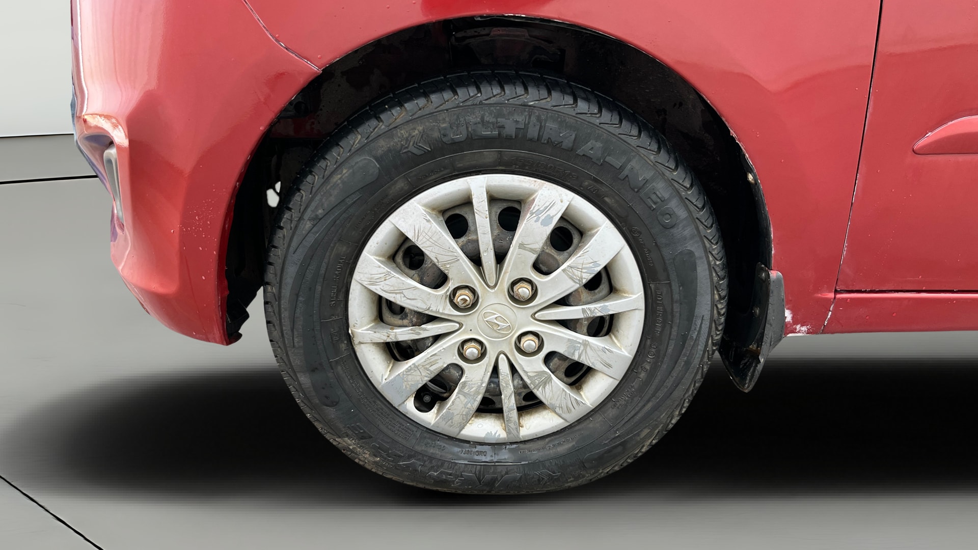 View 2013 Hyundai i10 1.2 Sportz AT Image 34 Used 2013 Hyundai i10 1.2 Sportz AT Image 34