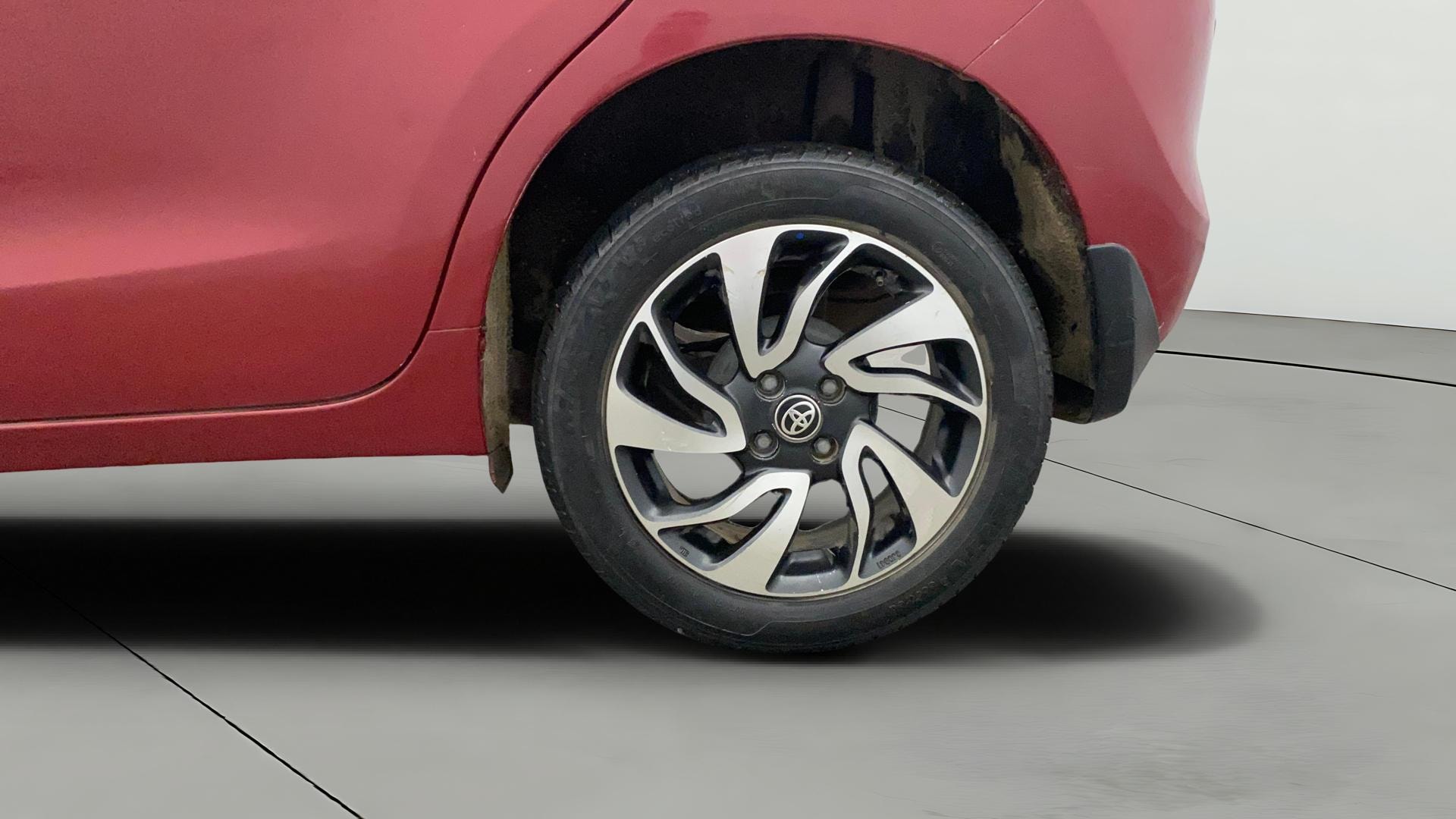 View 2020 Toyota Glanza G CVT Image 11 Used 2020 Toyota Glanza G CVT Image 11