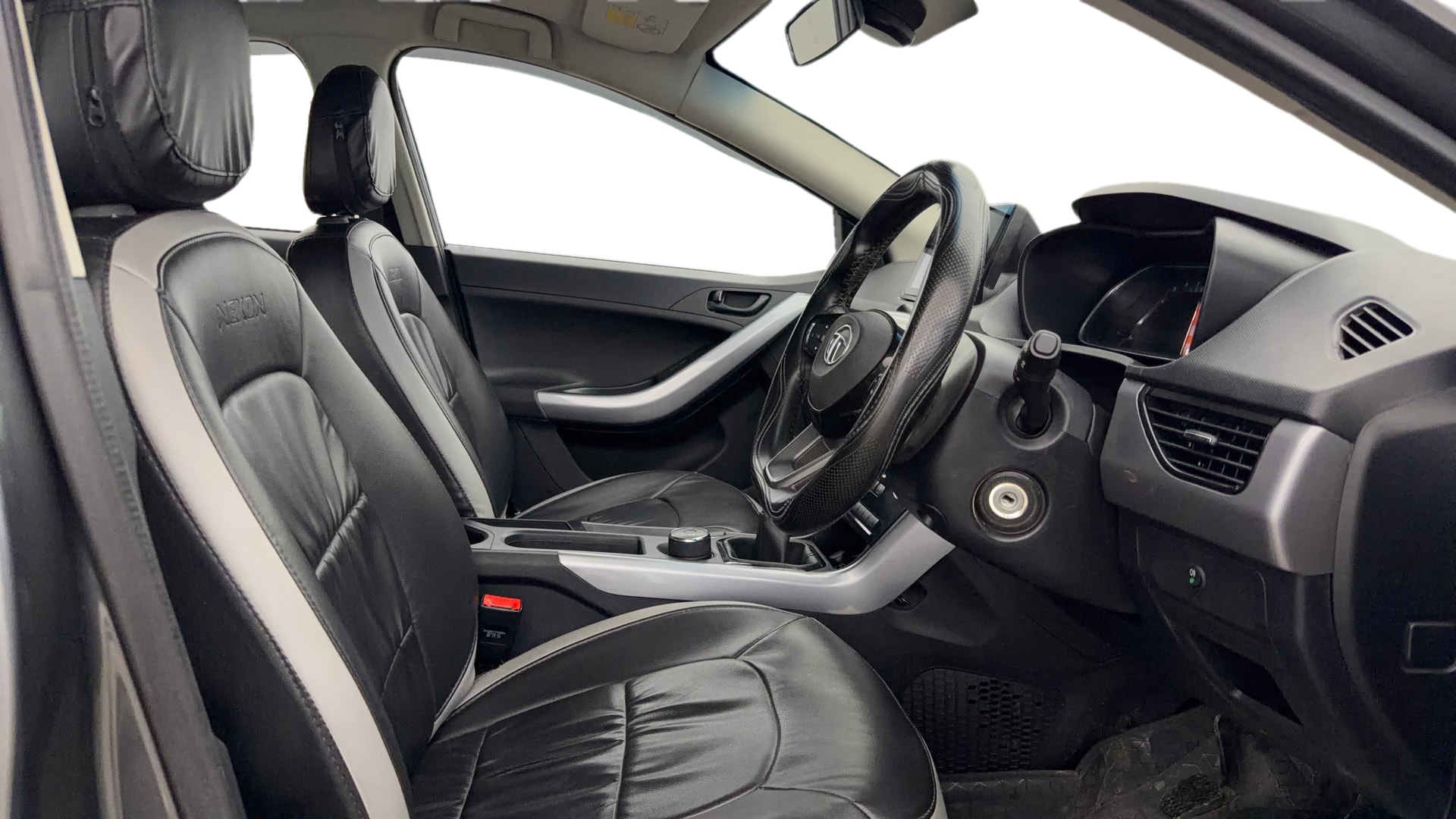 View 2021 Tata Nexon Revotron XE Image 27 Used 2021 Tata Nexon Revotron XE Image 27