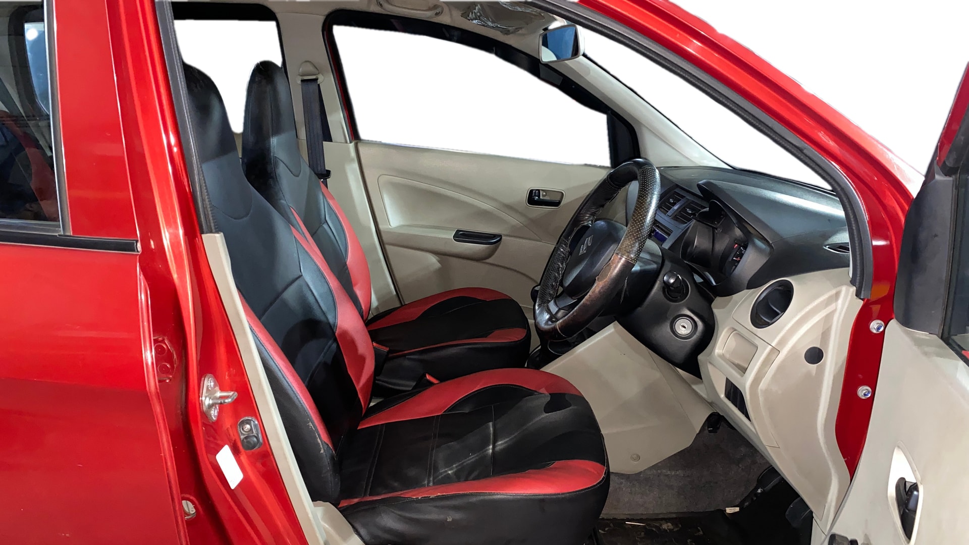 View 2014 Maruti Suzuki 1000 Base Variant Image 25 Used 2014 Maruti Suzuki 1000 Base Variant Image 25