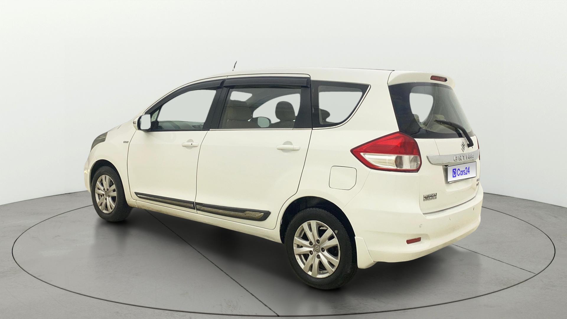 View 2017 Maruti Suzuki 1000 Base Variant Image 2 Used 2017 Maruti Suzuki 1000 Base Variant Image 2