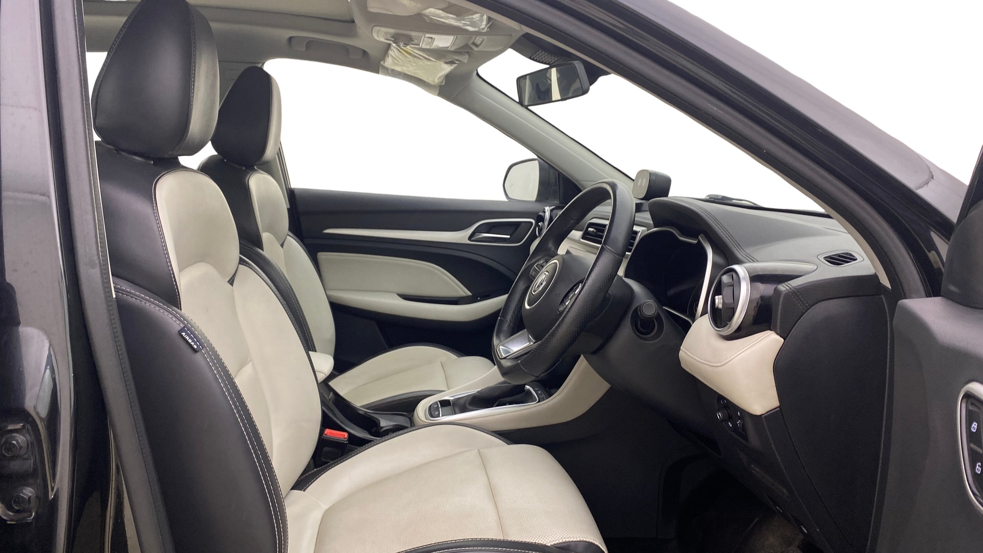 View 2023 MG Astor Sharp 1.5 CVT Image 18 Used 2023 MG Astor Sharp 1.5 CVT Image 18