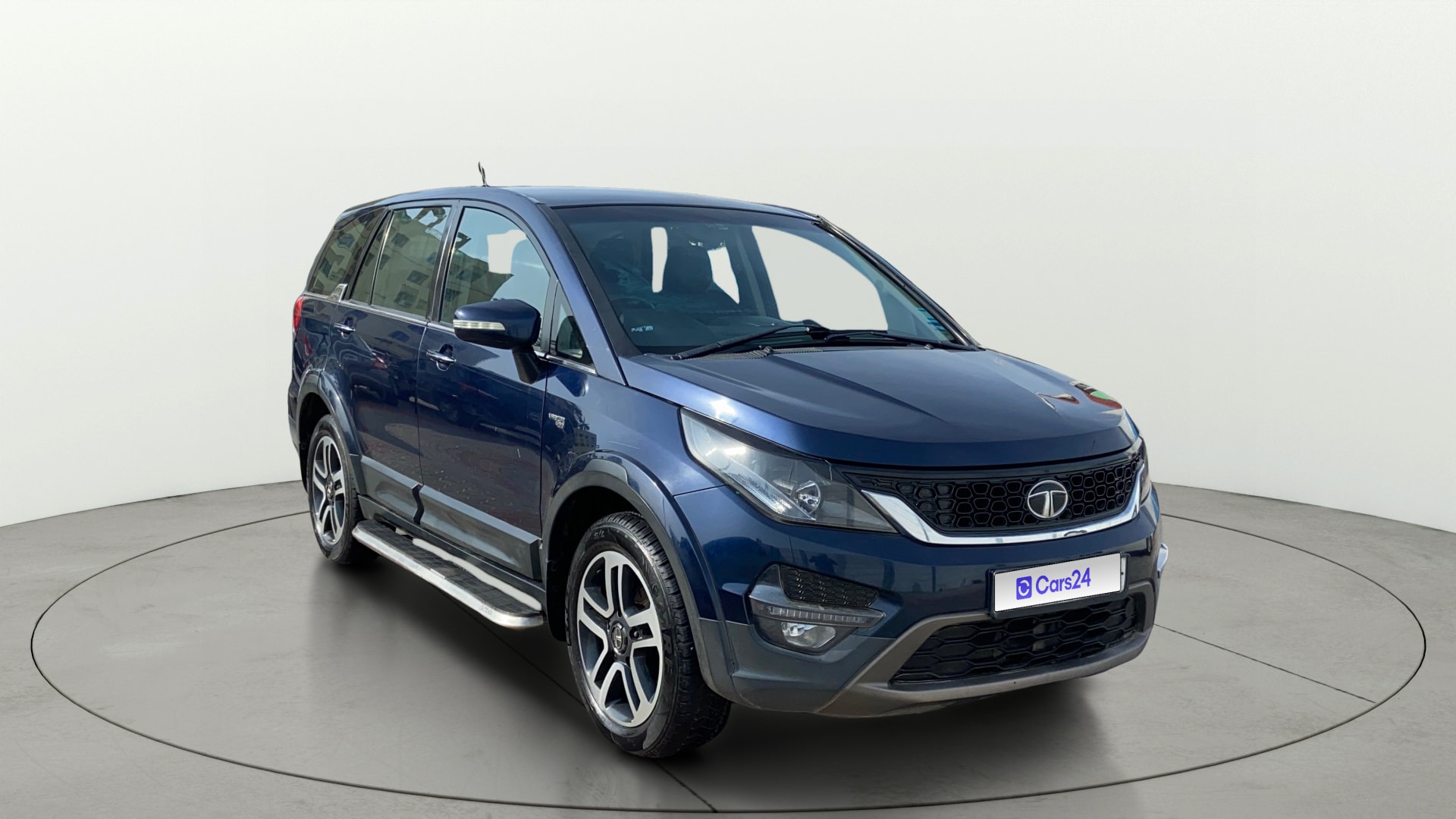 View 2018 Tata Hexa XTA 4X2 Image 15 Used 2018 Tata Hexa XTA 4X2 Image 15