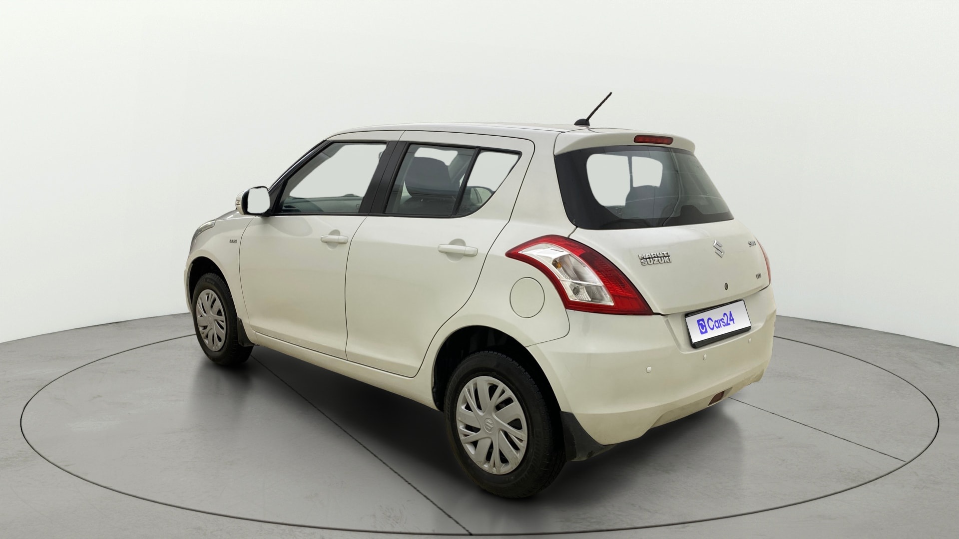 View 2017 Maruti Suzuki 1000 Base Variant Image 2 Used 2017 Maruti Suzuki 1000 Base Variant Image 2