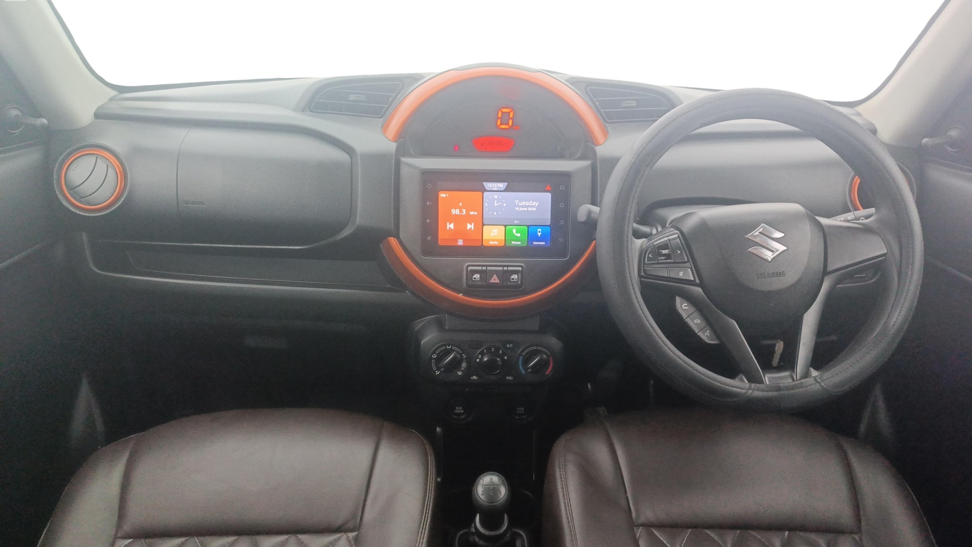 View 2020 Maruti Suzuki 1000 Base Variant Image 15 Used 2020 Maruti Suzuki 1000 Base Variant Image 15