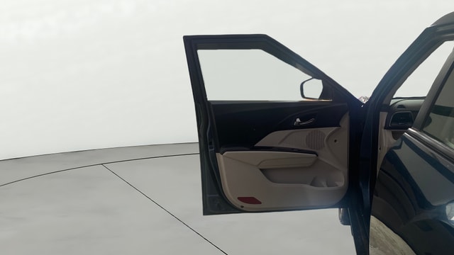 View Mahindra XUV300 Image 31 Used Mahindra XUV300 Image 31