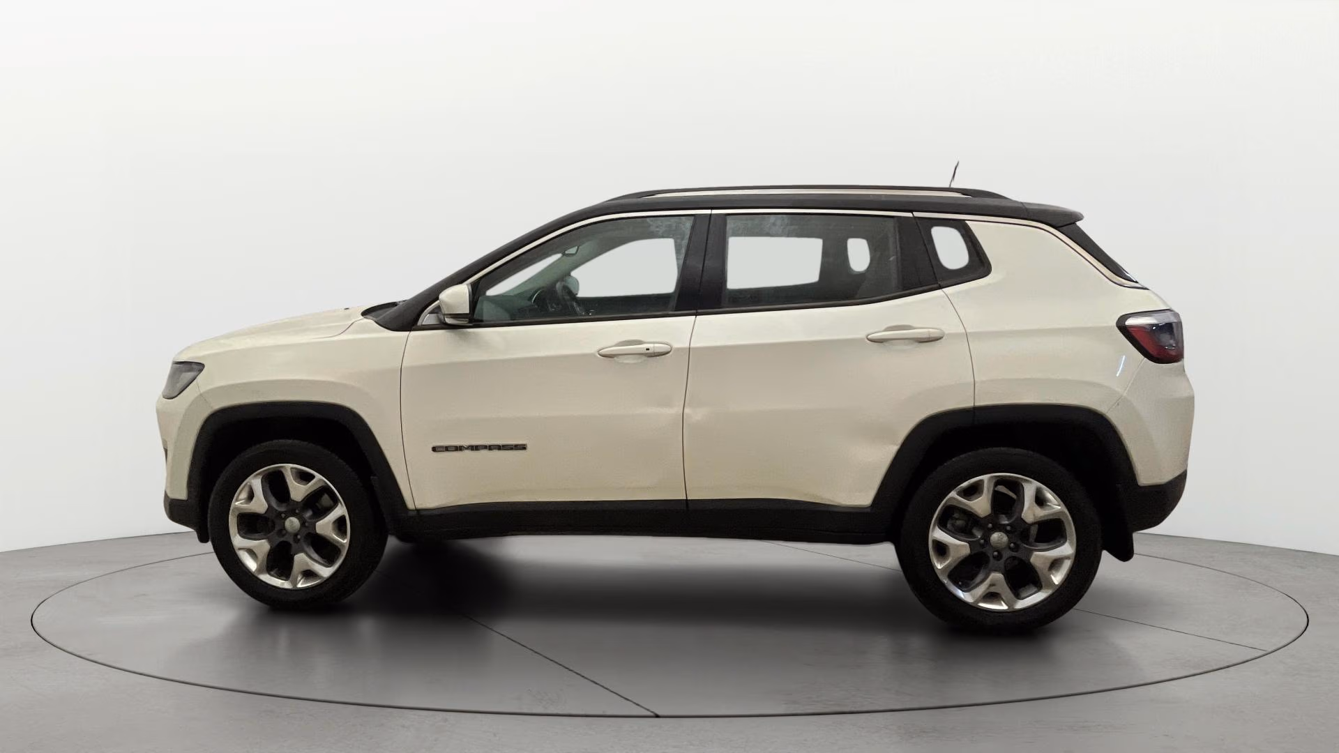 View 2019 Jeep Compass Limited Plus AT Image 26 Used 2019 Jeep Compass Limited Plus AT Image 26
