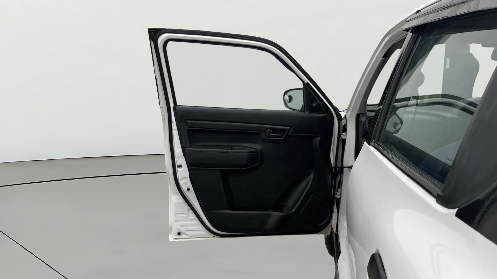 View 2023 Maruti Suzuki 1000 Base Variant Image 31 Used 2023 Maruti Suzuki 1000 Base Variant Image 31