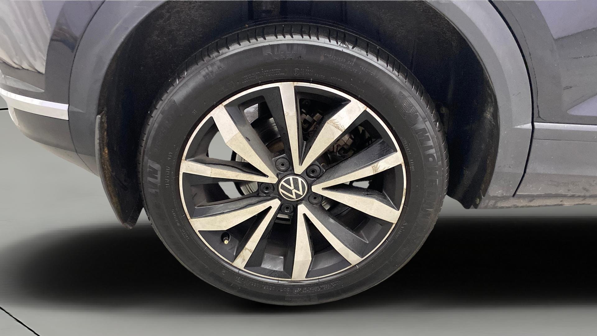 View 2021 Volkswagen T-Roc 1.5 TSI Image 23 Used 2021 Volkswagen T-Roc 1.5 TSI Image 23