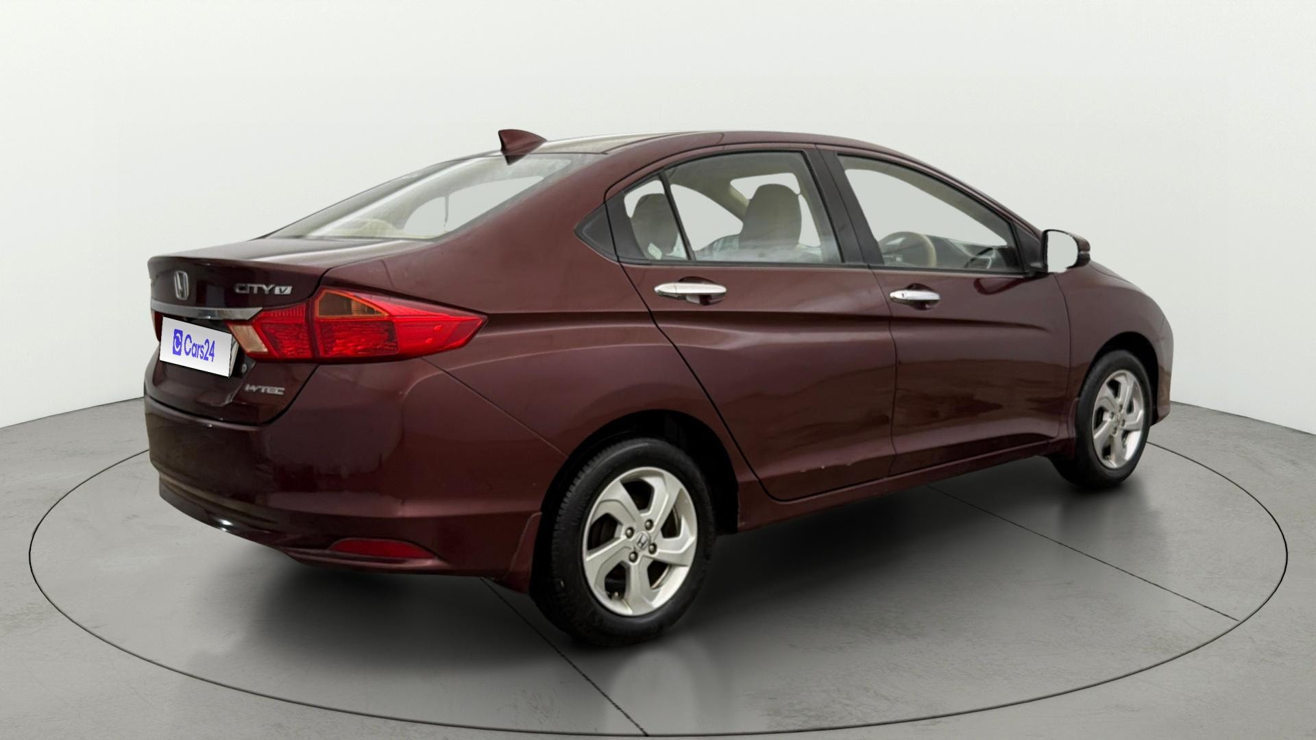 View 2015 Honda City ZX MT Diesel Anniversary Edition Image 43 Used 2015 Honda City ZX MT Diesel Anniversary Edition Image 43