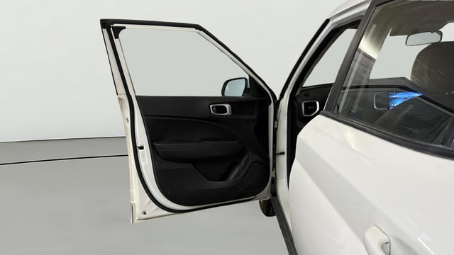View Hyundai Venue Image 33 Used Hyundai Venue Image 33