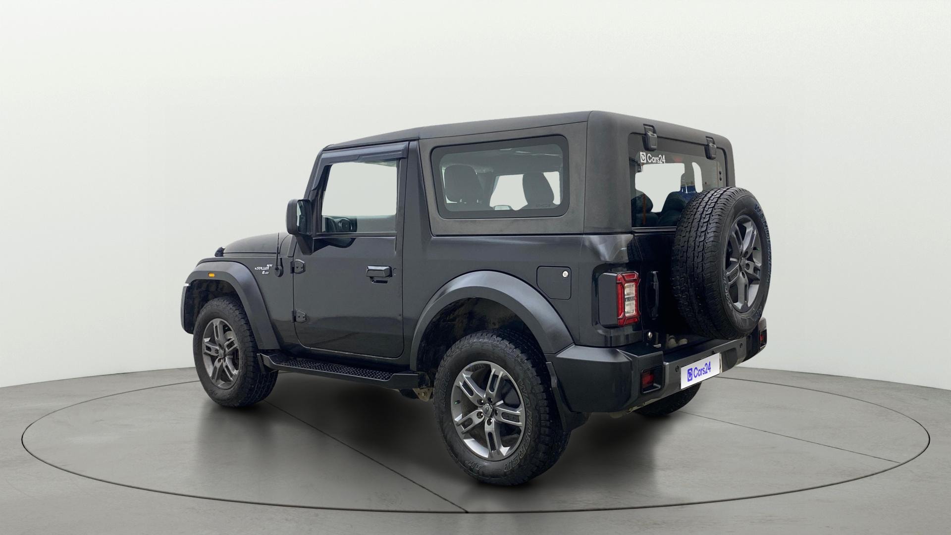 View 2021 Mahindra Thar AX Standard Manual Soft Top 6 Seater Image 2 Used 2021 Mahindra Thar AX Standard Manual Soft Top 6 Seater Image 2