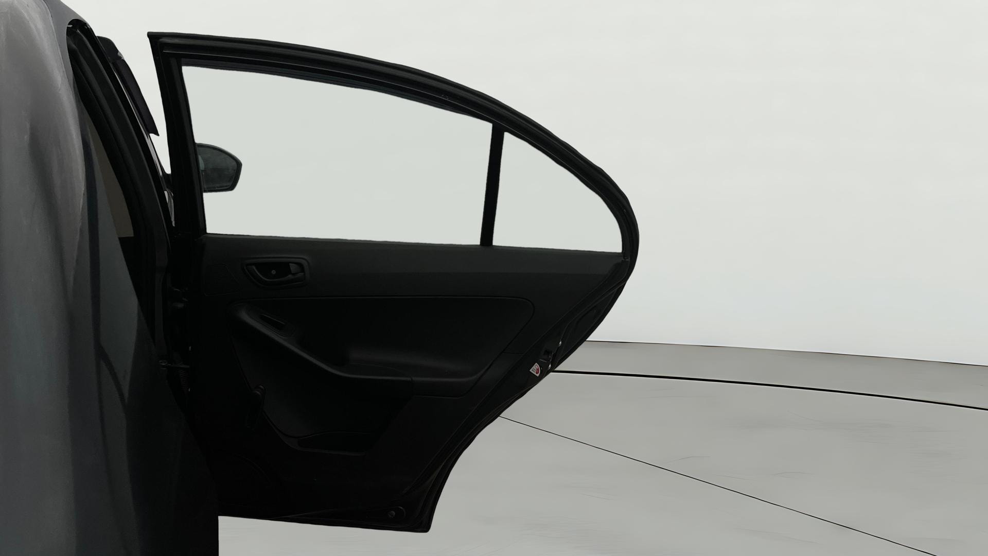 View 2016 Tata Zest XE Petrol Image 7 Used 2016 Tata Zest XE Petrol Image 7