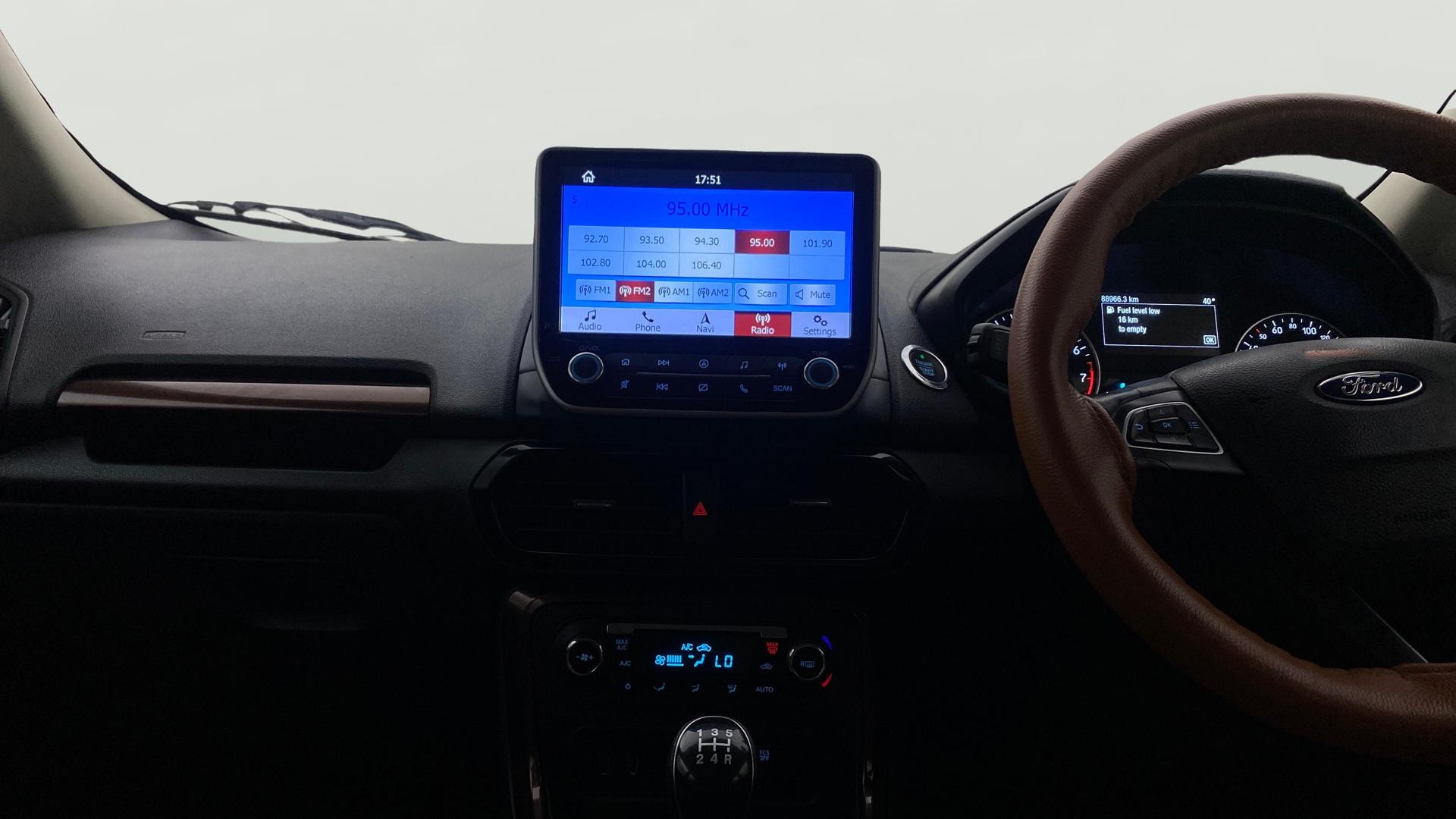 View 2019 Ford EcoSport 1.5 TDCi Diesel Ambiente BS IV Image 33 Used 2019 Ford EcoSport 1.5 TDCi Diesel Ambiente BS IV Image 33