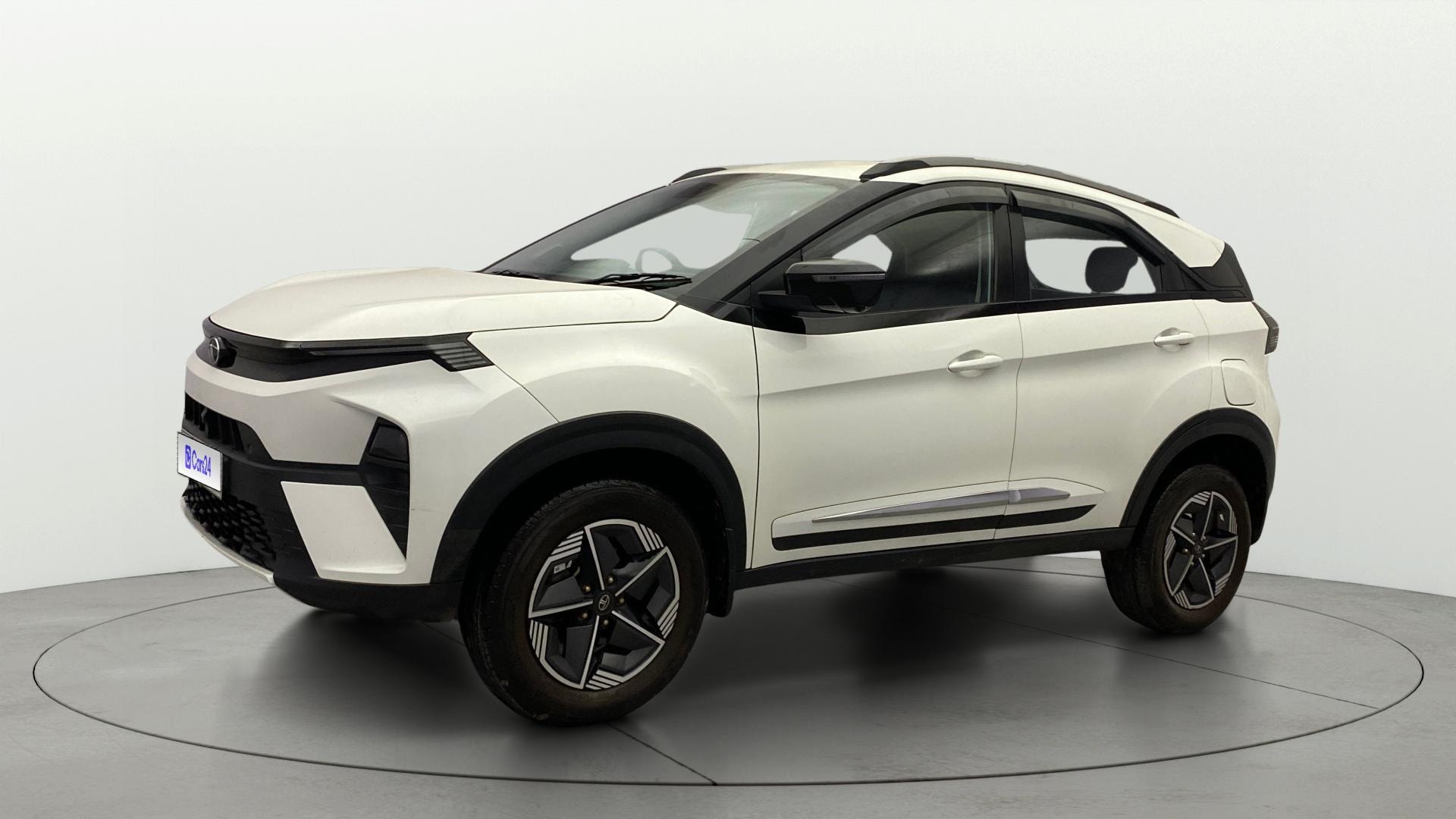 View 2023 Tata Nexon Revotron XE Image 37 Used 2023 Tata Nexon Revotron XE Image 37