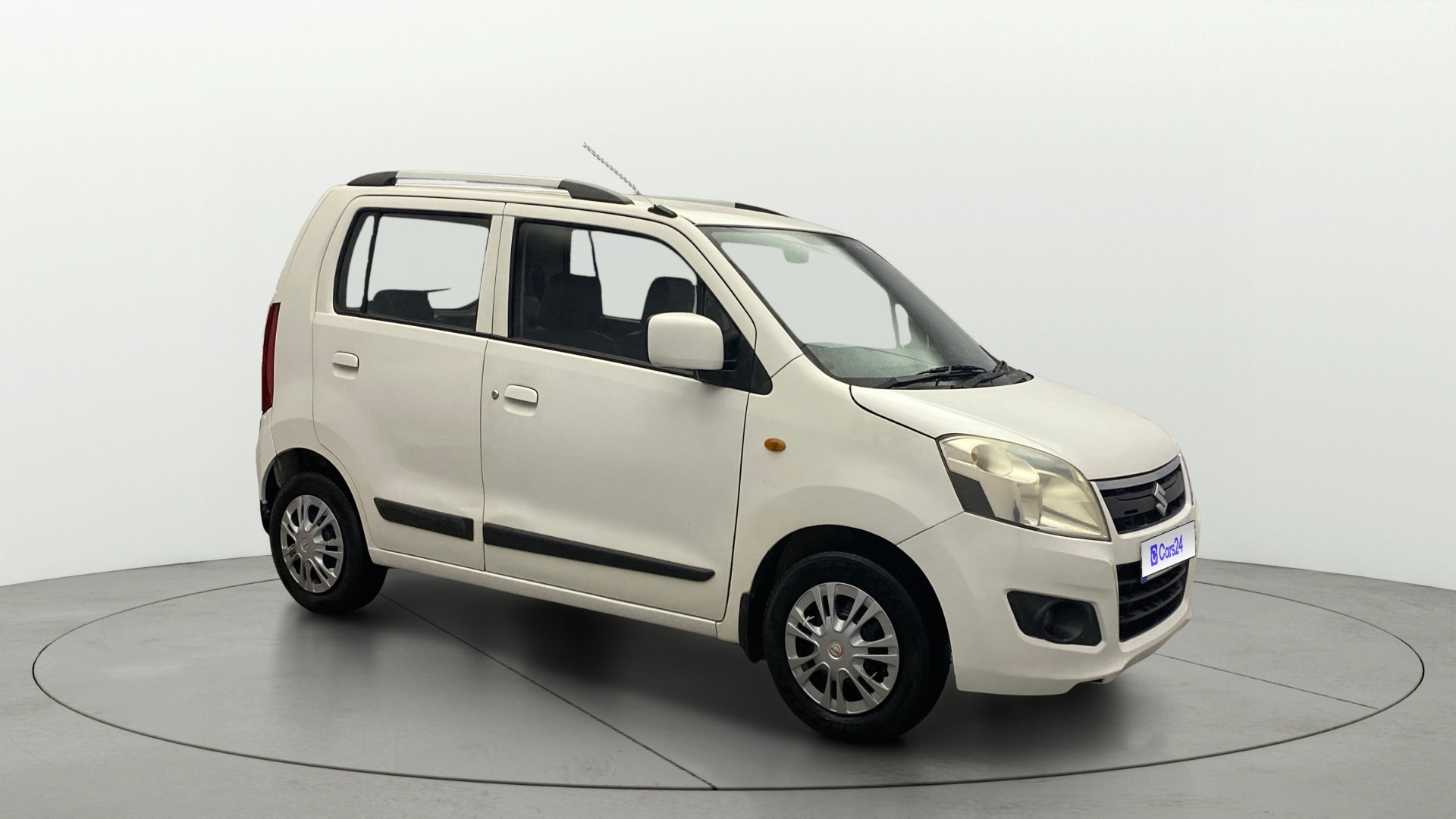 View 2017 Maruti Suzuki 1000 Base Variant Image 21 Used 2017 Maruti Suzuki 1000 Base Variant Image 21