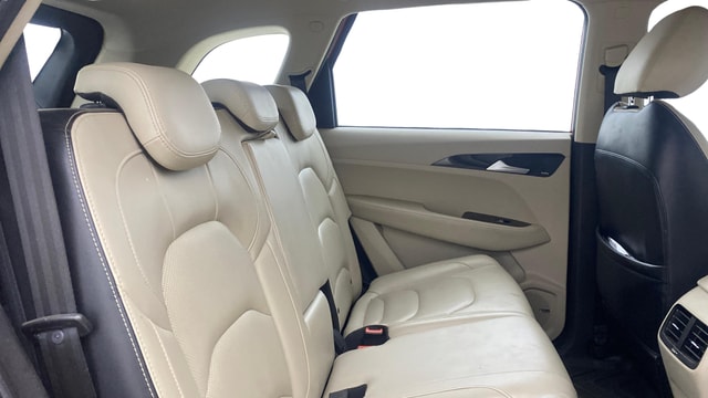 View MG Hector Image 29 Used MG Hector Image 29