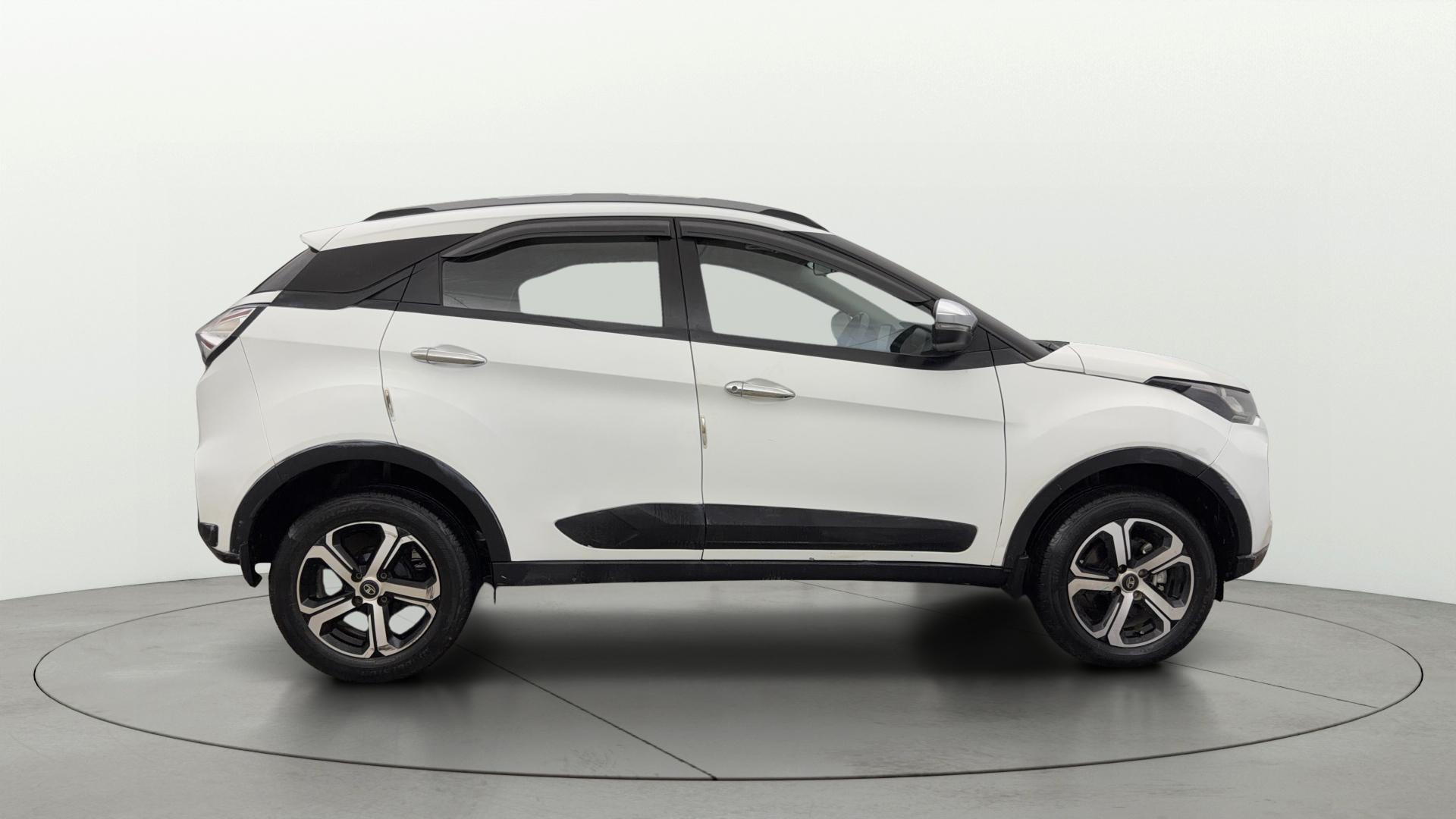 View 2023 Tata Nexon Revotron XE Image 8 Used 2023 Tata Nexon Revotron XE Image 8