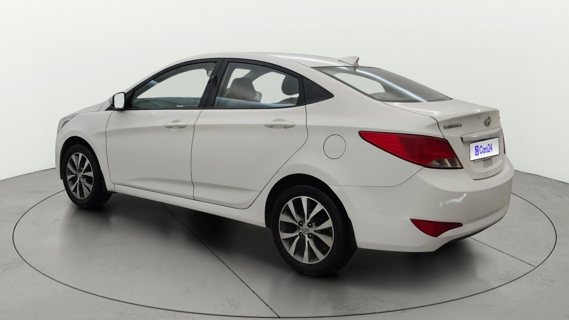 Used 2018 Hyundai Verna Used 2018 Hyundai Verna