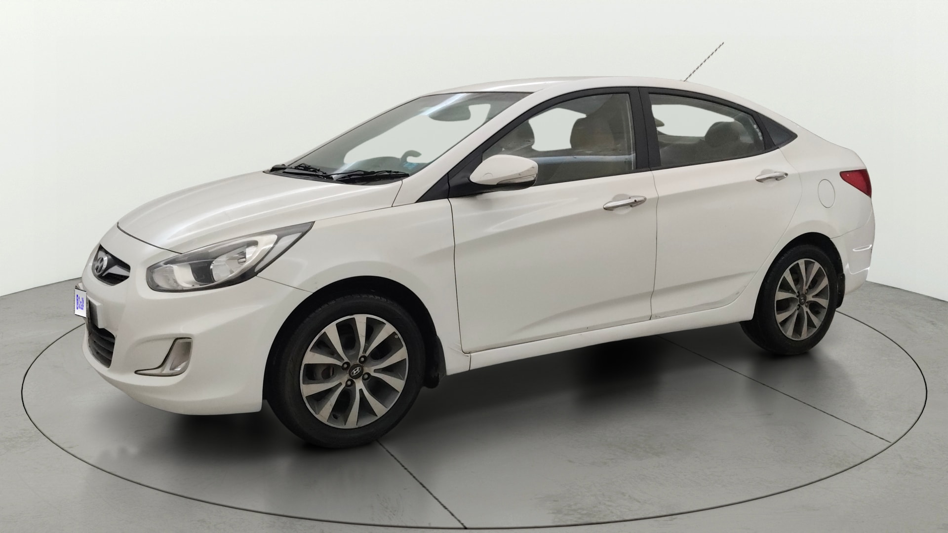 View 2013 Hyundai Fluidic Verna 1.6 VTVT SX O Image 36 Used 2013 Hyundai Fluidic Verna 1.6 VTVT SX O Image 36