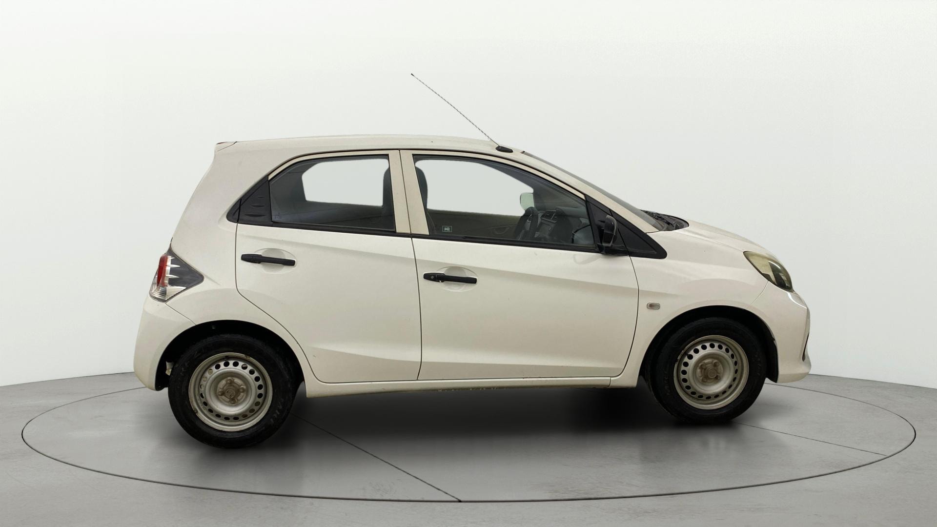 View 2016 Honda Brio E MT Petrol Image 8 Used 2016 Honda Brio E MT Petrol Image 8