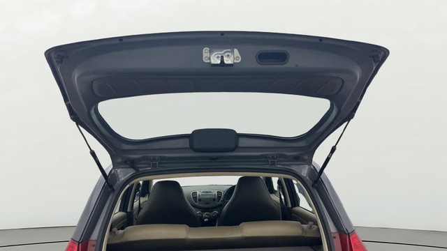 View Hyundai i10 Image 16 Used Hyundai i10 Image 16