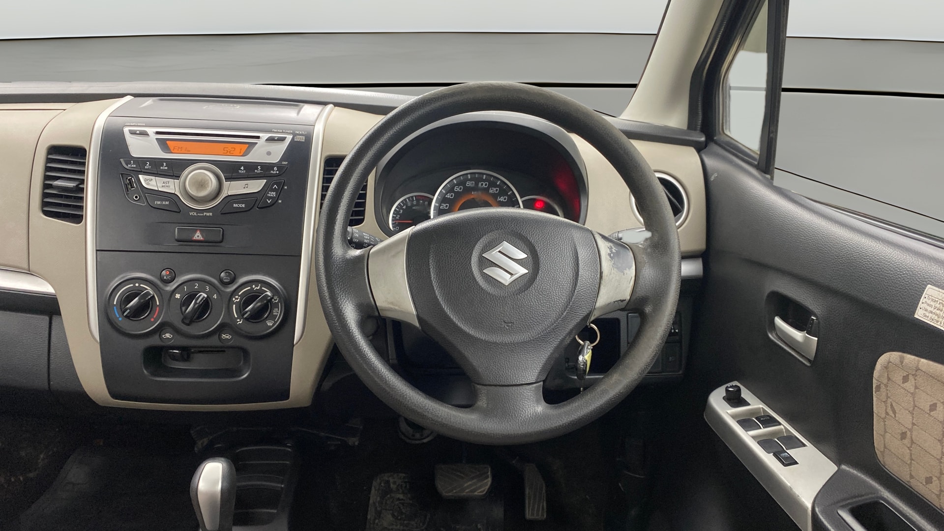 View 2015 Maruti Suzuki 1000 Base Variant Image 20 Used 2015 Maruti Suzuki 1000 Base Variant Image 20