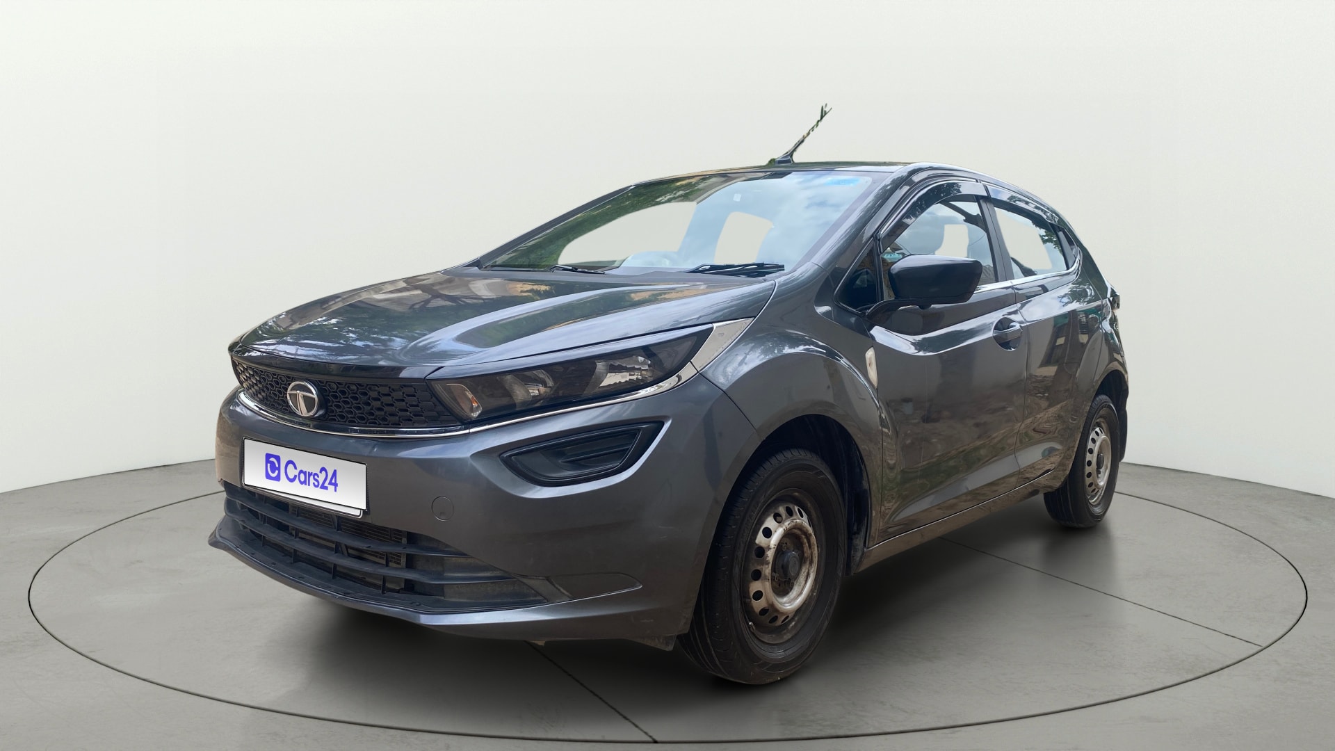 View 2022 Tata Altroz XE Plus Petrol Image 35 Used 2022 Tata Altroz XE Plus Petrol Image 35